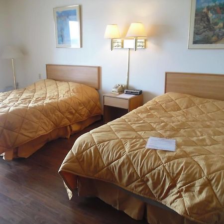 Broadview Inn Suites 盖尔斯堡 外观 照片