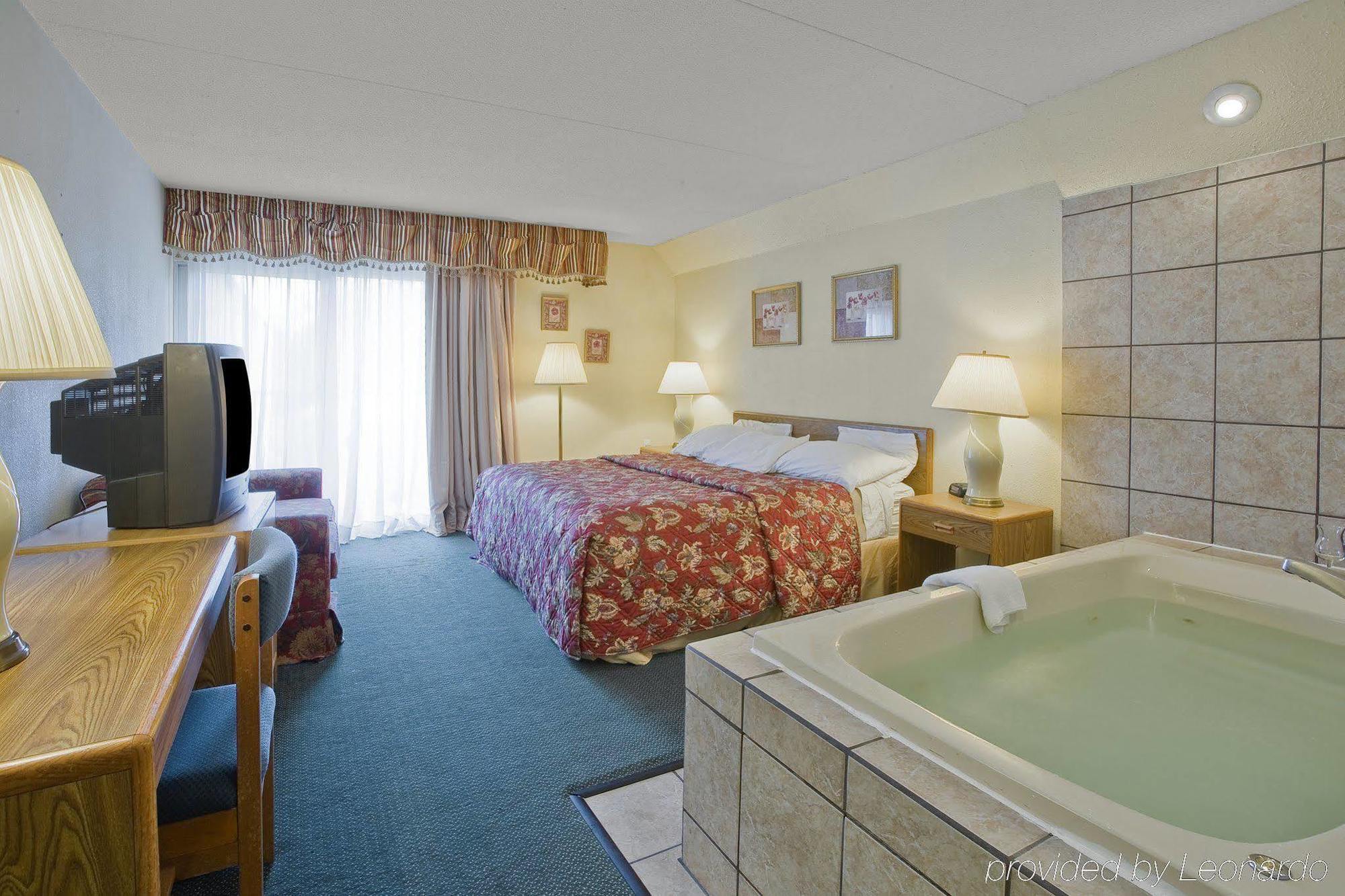Broadview Inn Suites 盖尔斯堡 客房 照片